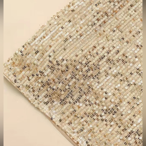 Luxe hold notched neck party sequins blouse - Picture 4 of 6